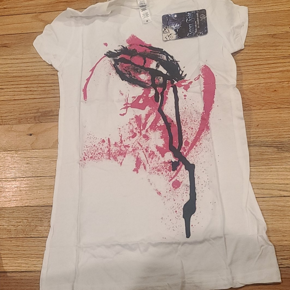 New iron fist lips tshirt